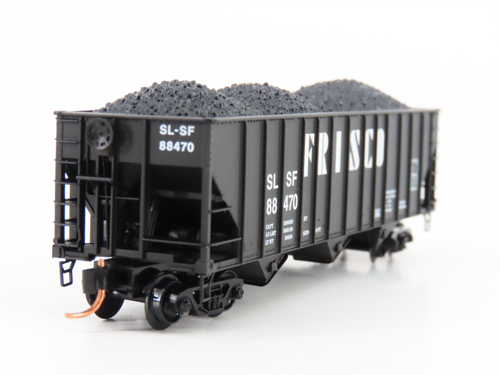 N Scale Micro-Trains MTL 10800170 SLSF 3 Bay Covered Hopper #88470 w/load