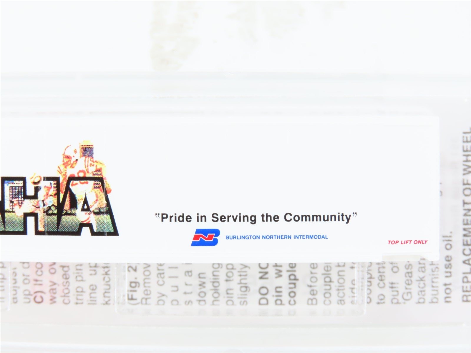 N Deluxe Innovations Micro-Trains MTL 81720 BNAU Omaha 48' Container #686003