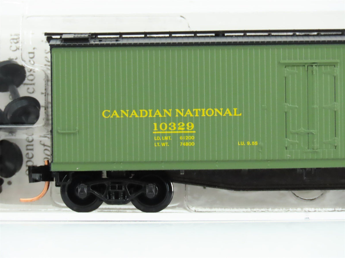 N Scale Micro-Trains MTL 49570 CN Canadian National 40&#39; Wood Reefer #103229