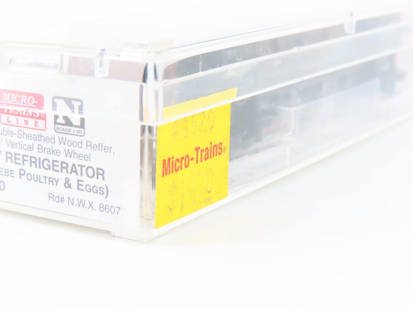 N Scale Micro-Trains MTL 49520 NWX Priebe Poultry & Eggs 40' Wood Reefer #8607
