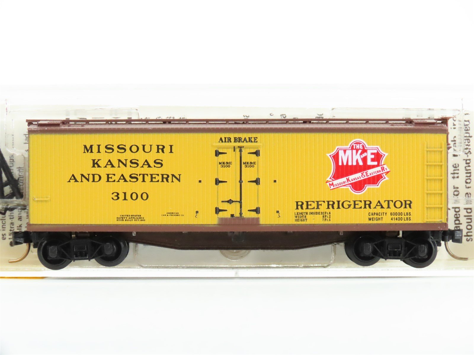 N Scale Micro-Trains MTL 49360 MKE Missouri Kansas Eastern 40' Wood Reefer #3100