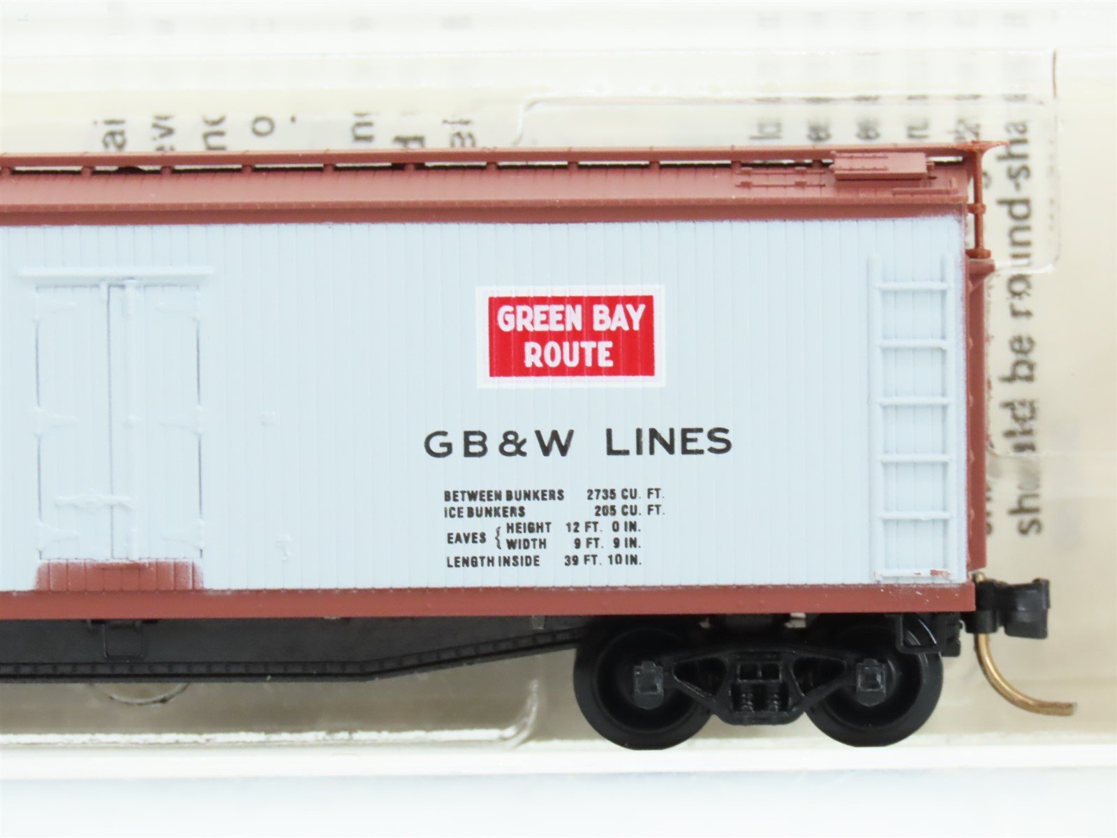 N Scale Micro-Trains MTL 49320 WRX Green Bay & Western 40' Wood Reefer #9453
