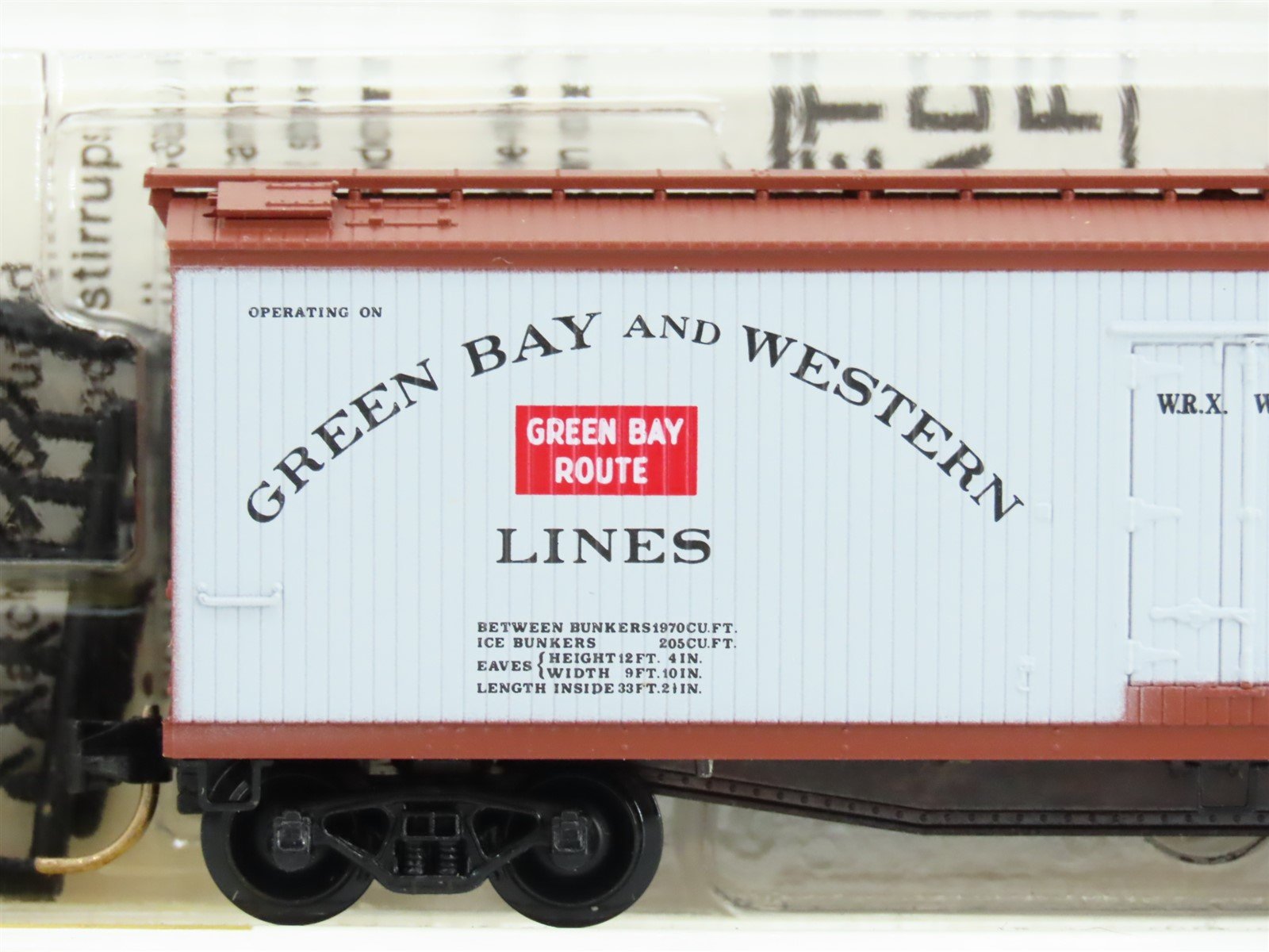 N Scale Micro-Trains MTL/Kadee 49310 WRX Green Bay Route 40' Reefer #9243
