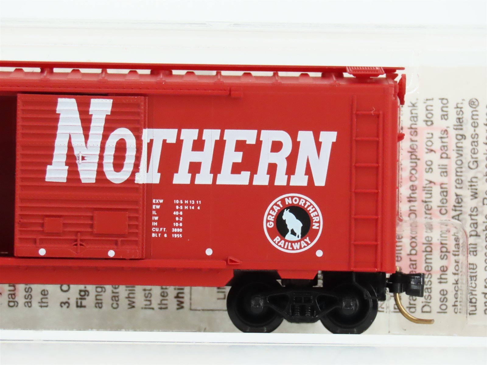N Scale Micro-Trains MTL 23220 GN Great Northern 40' Standard Boxcar #3486