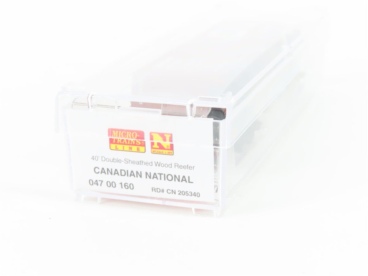 N Scale Micro-Trains MTL 04700160 CN Canadian National 40&#39; Wood Reefer #205340