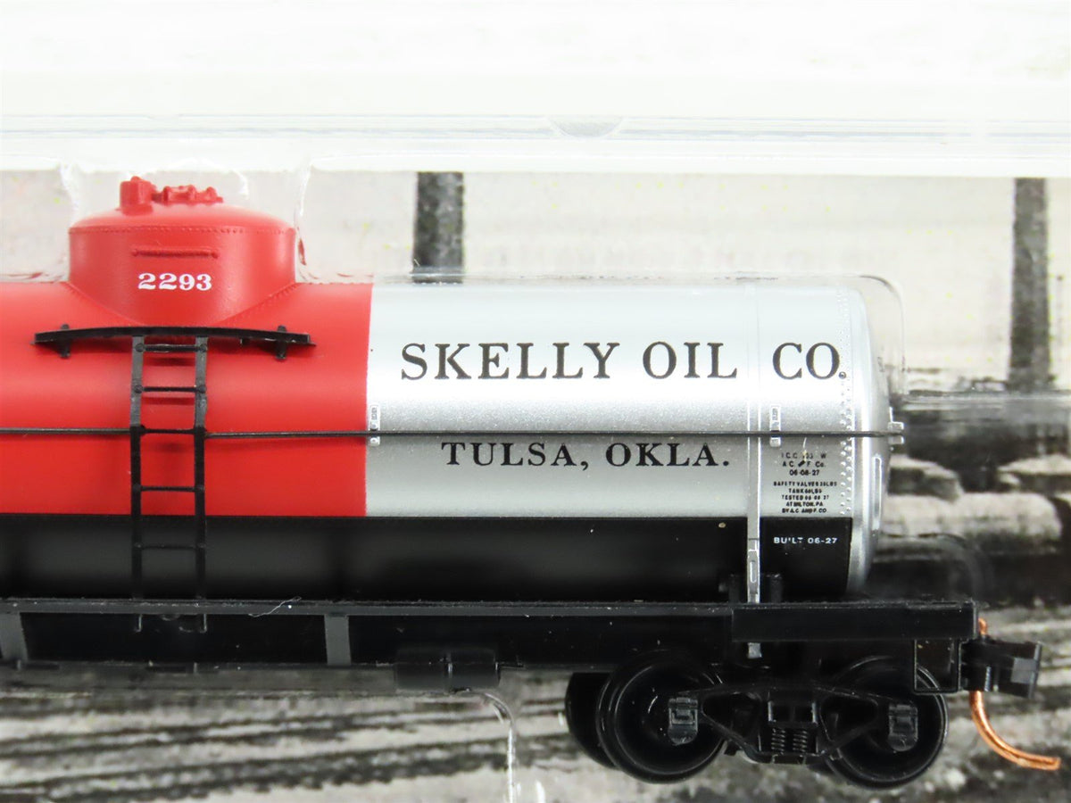 N Scale Micro-Trains MTL 06500780 SKYX Skelly Oil 39&#39; Single Dome Tankcar #2293
