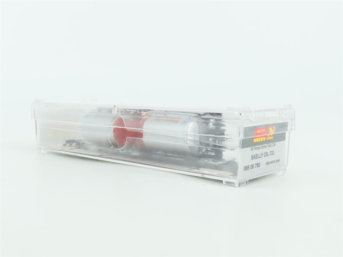 N Scale Micro-Trains MTL 06500780 SKYX Skelly Oil 39&#39; Single Dome Tankcar #2293