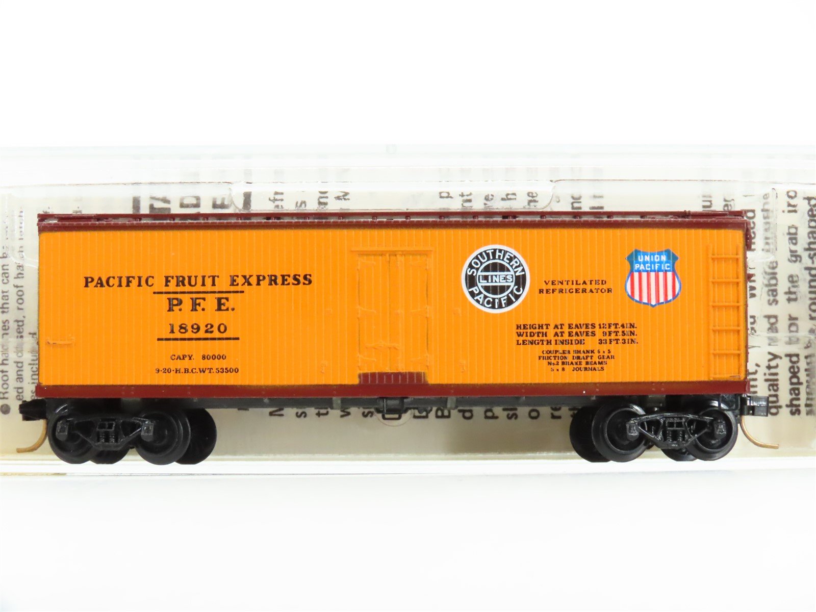 N Micro-Trains MTL/Kadee 47062 PFE Pacific Fruit Express 40' Reefer Car #18920