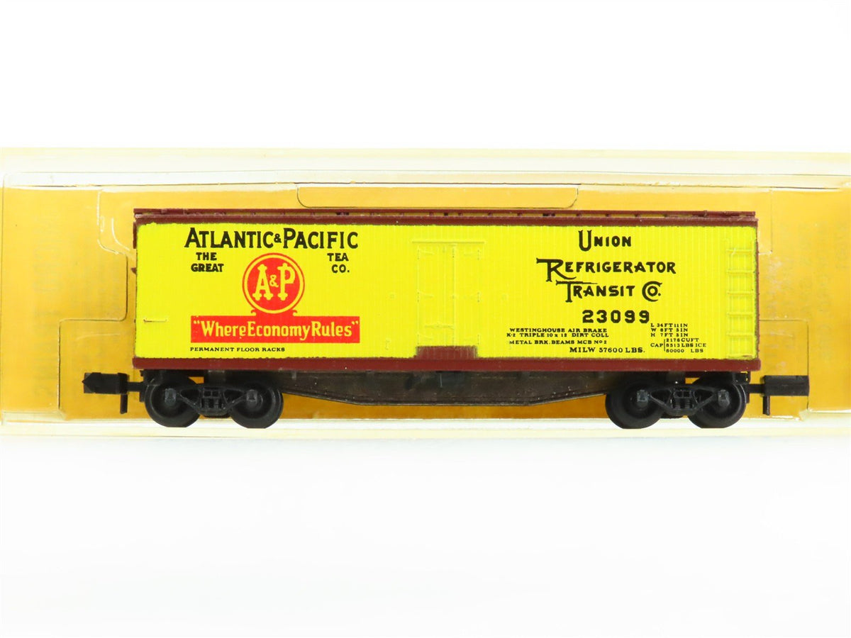 N Micro-Trains MTL/Kadee 47011 URTC A&amp;P Atlantic &amp; Pacific 40&#39; Reefer Car #23099