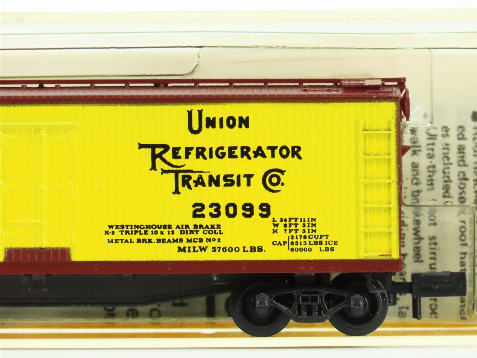 N Micro-Trains MTL/Kadee 47011 URTC A&P Atlantic & Pacific 40' Reefer Car #23099