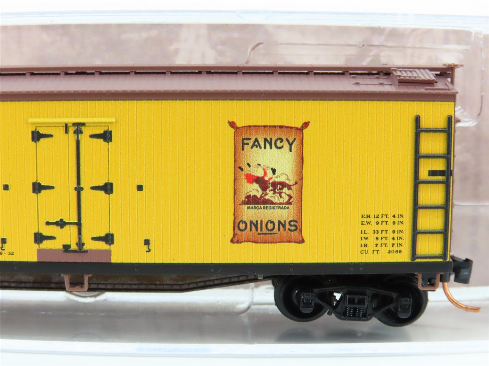 N Scale Micro-Trains MTL 04900850 DABX Dingfelder & Balish 40' Wood Reefer #109
