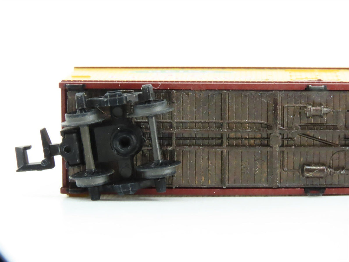 N Micro-Trains MTL/Kadee 47021 HJHC Heinz Ketchup 57 40&#39; Reefer Car #3016