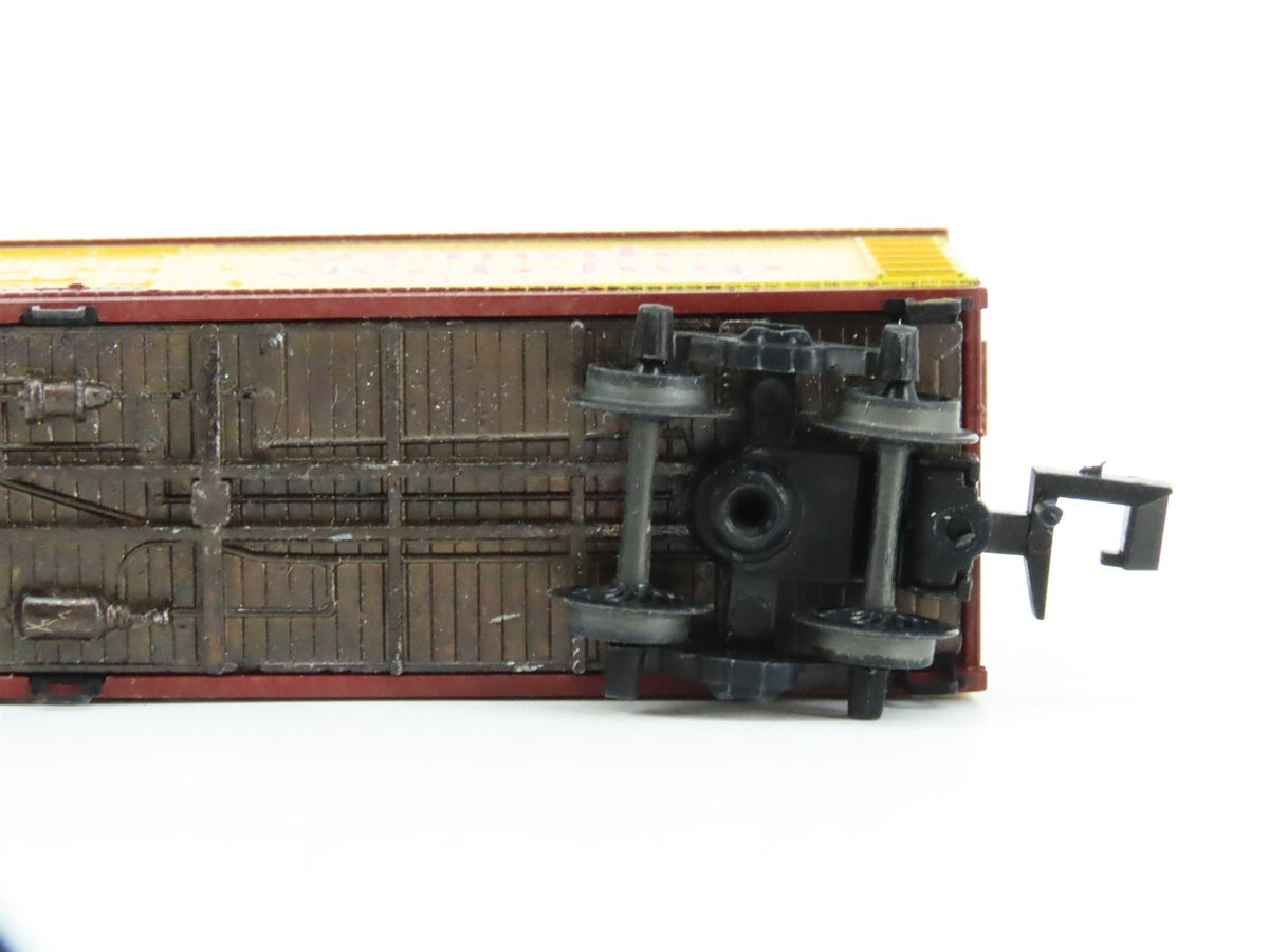 N Micro-Trains MTL/Kadee 47021 HJHC Heinz Ketchup 57 40&#39; Reefer Car #3016