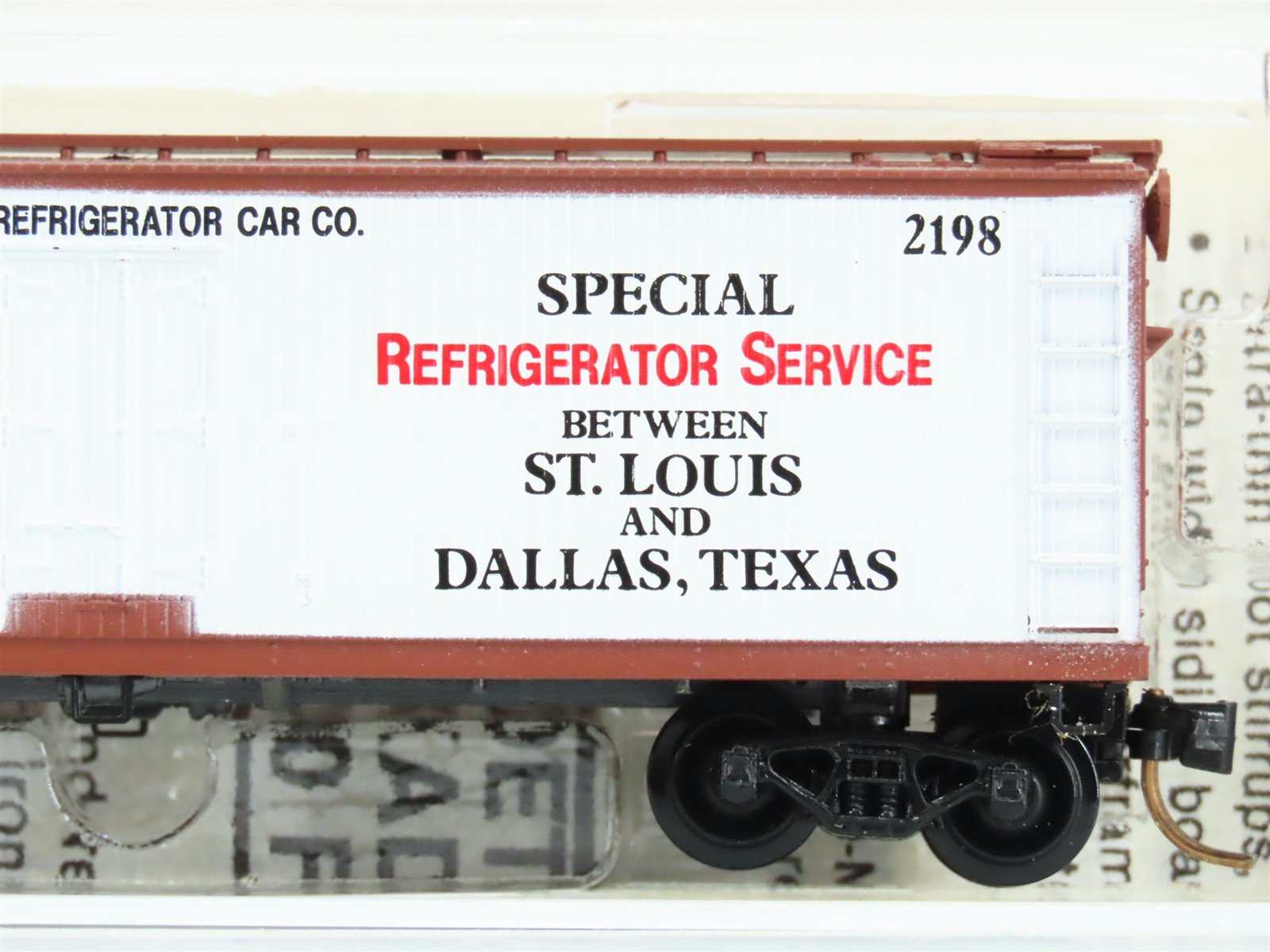 N Scale Micro-Trains MTL/Kadee 47130 StLRC Adolphus 40' Wood Reefer #2198