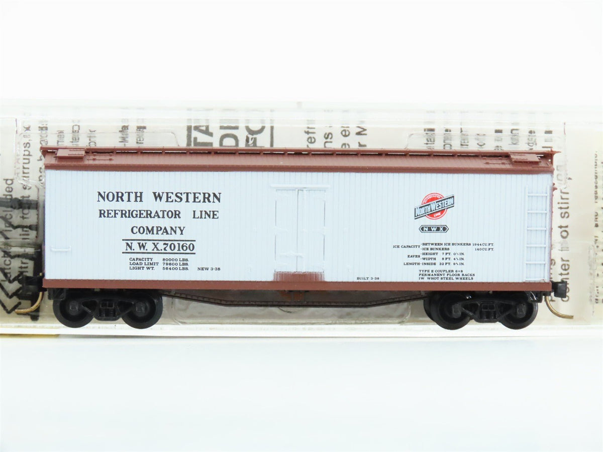 N Scale Micro-Trains MTL/Kadee 49170 NWX Northwestern 40&#39; Wood Reefer #70160