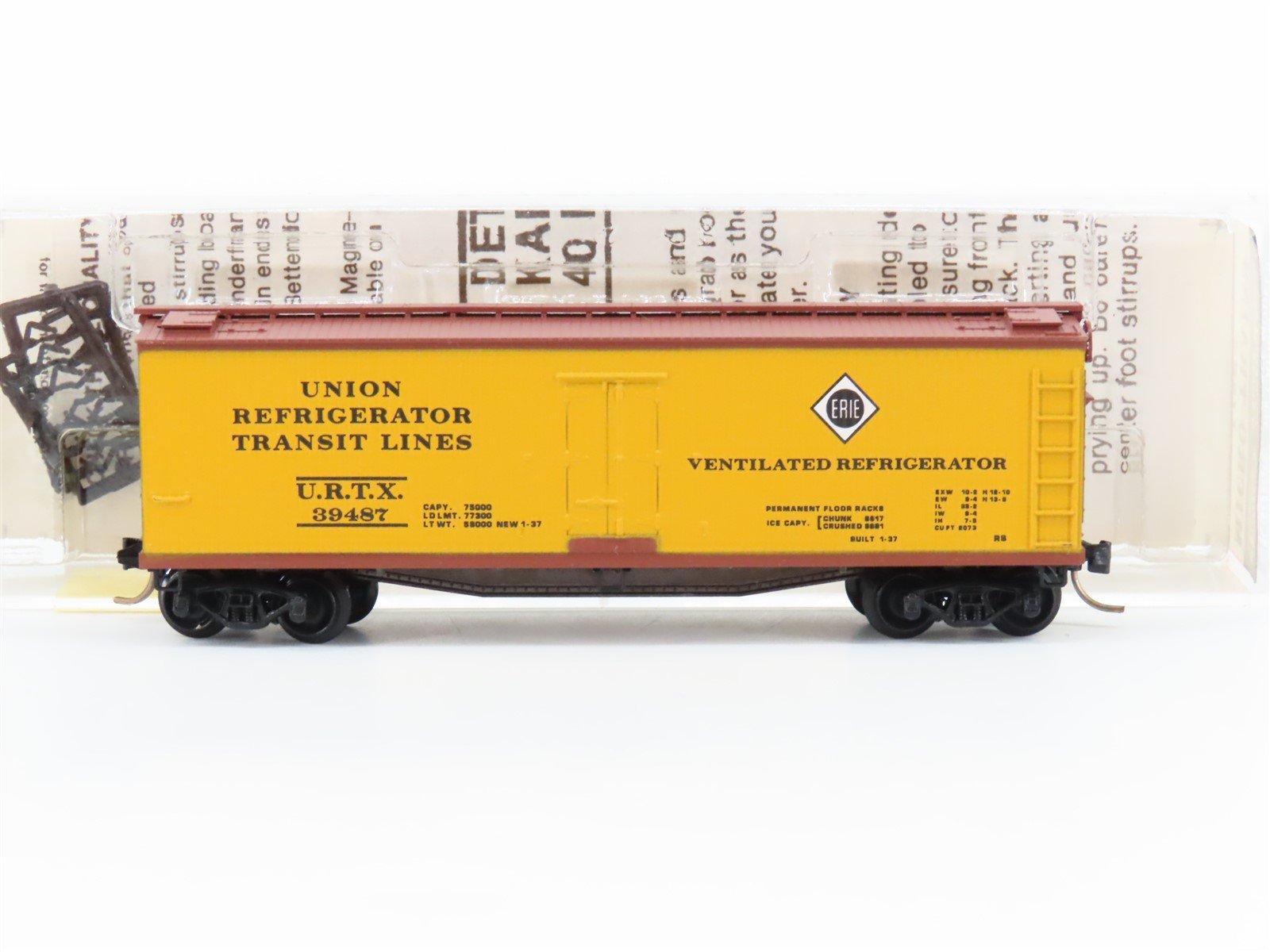 N Scale Kadee Micro-Trains MTL 47320 URTX Erie Railroad 40' Wood Reefer #39487