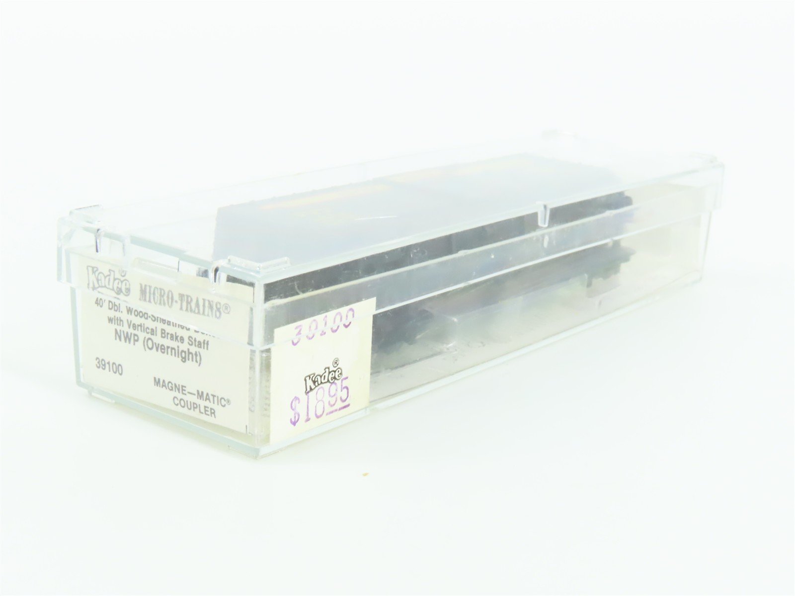 N Micro-Trains MTL/Kadee 39100 NWP Northwestern Pacific 40' Wood Reefer #1953