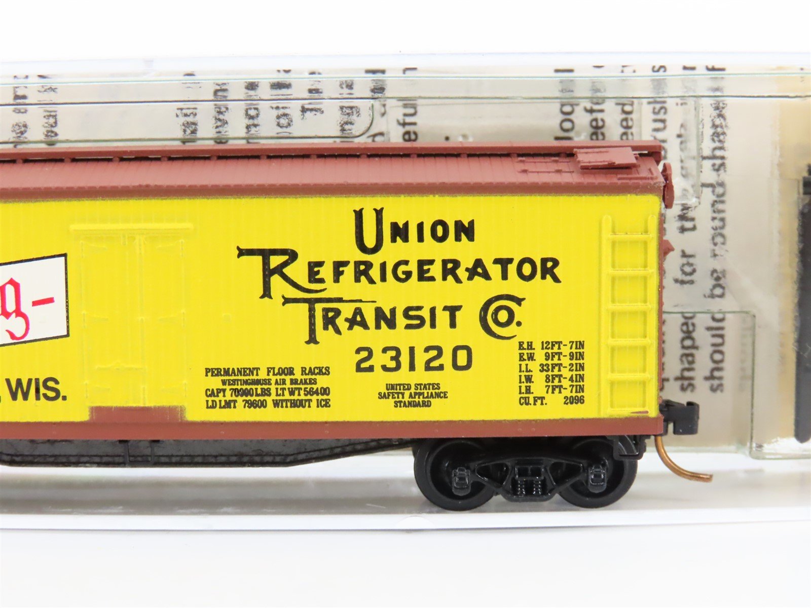 N Scale Kadee Micro-Trains MTL 47120 URTC Blatz Old Heidelberg 40' Reefer #23120