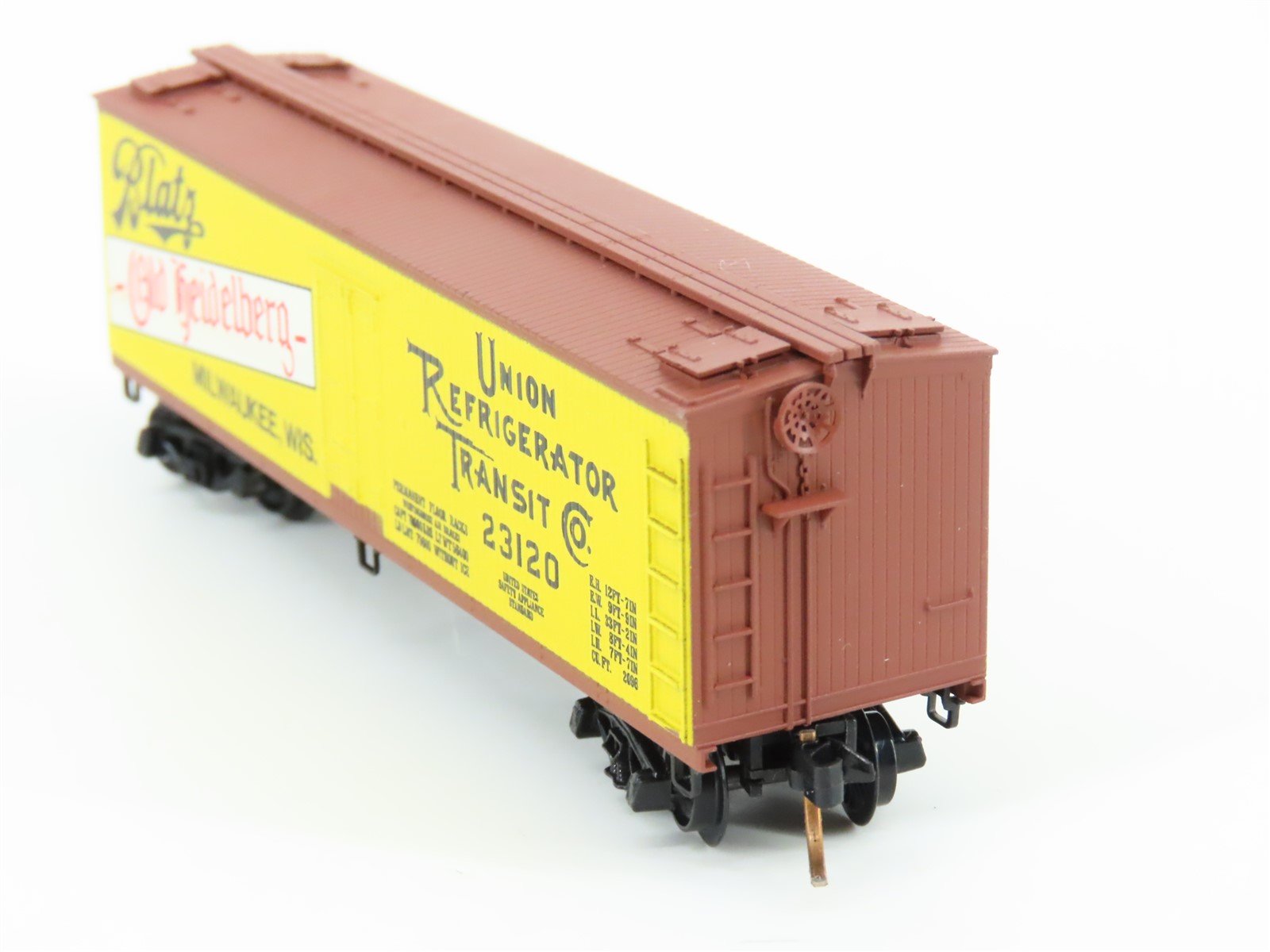 N Scale Kadee Micro-Trains MTL 47120 URTC Blatz Old Heidelberg 40' Reefer #23120