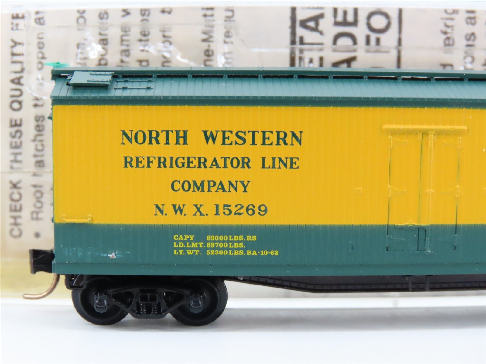 N Scale Kadee Micro-Trains MTL 49270 NWX North Western 40' Wood Reefer #15269