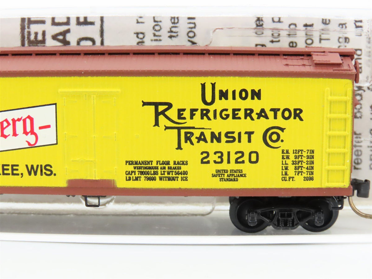 N Scale Kadee Micro-Trains MTL 47120 URTC Blatz Old Heidelberg 40&#39; Reefer #23120