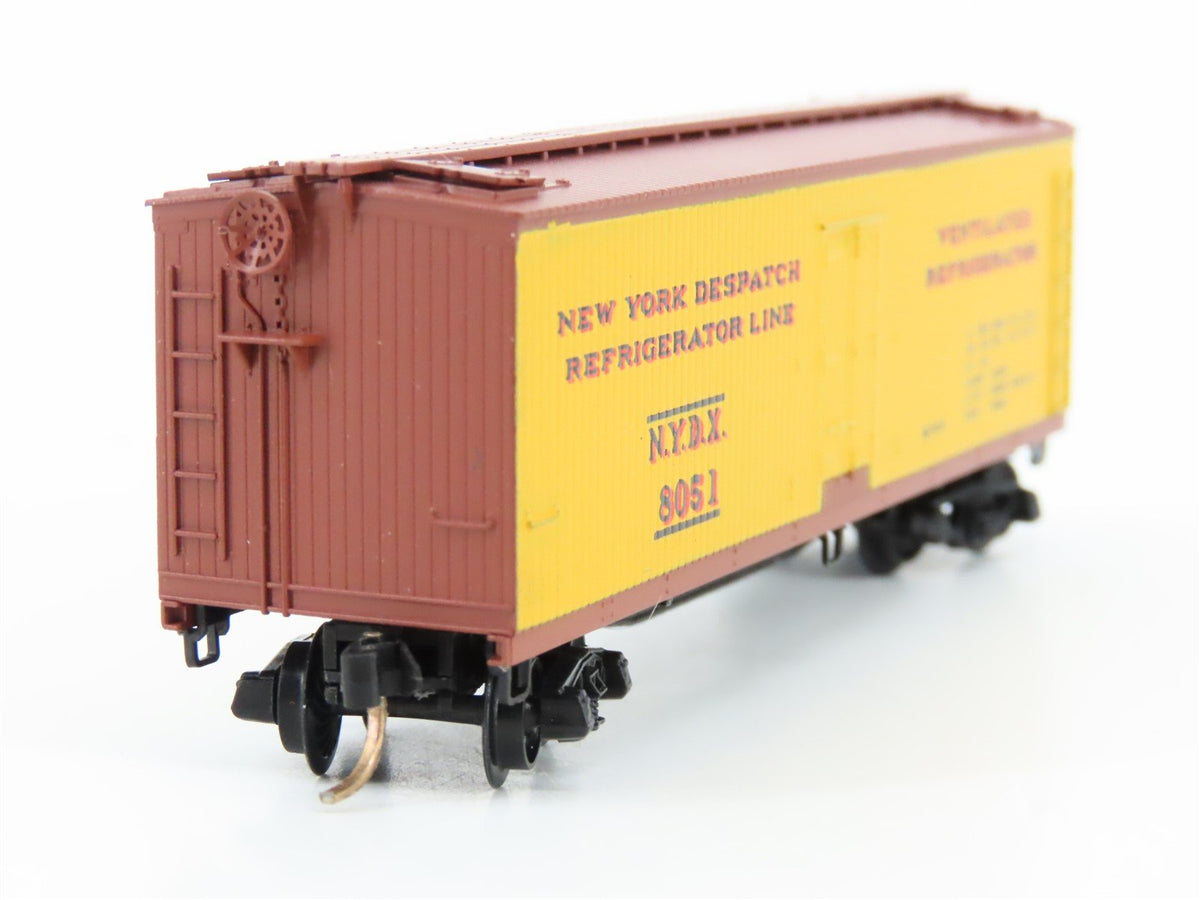 N Scale Kadee Micro-Trains MTL 47080 NYDX New York Despatch 40&#39; Reefer #8051