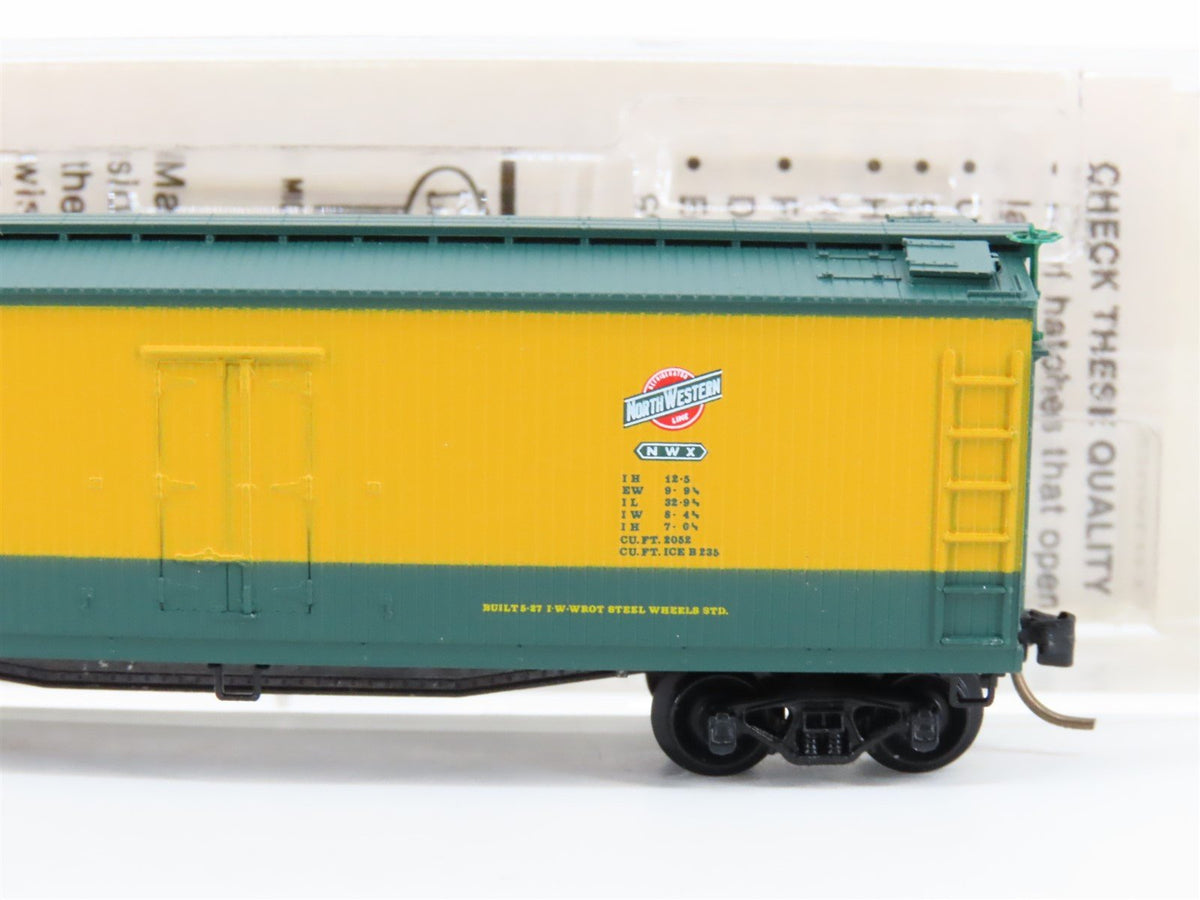 N Scale Kadee Micro-Trains MTL 49270 NWX North Western 40&#39; Wood Reefer #15378