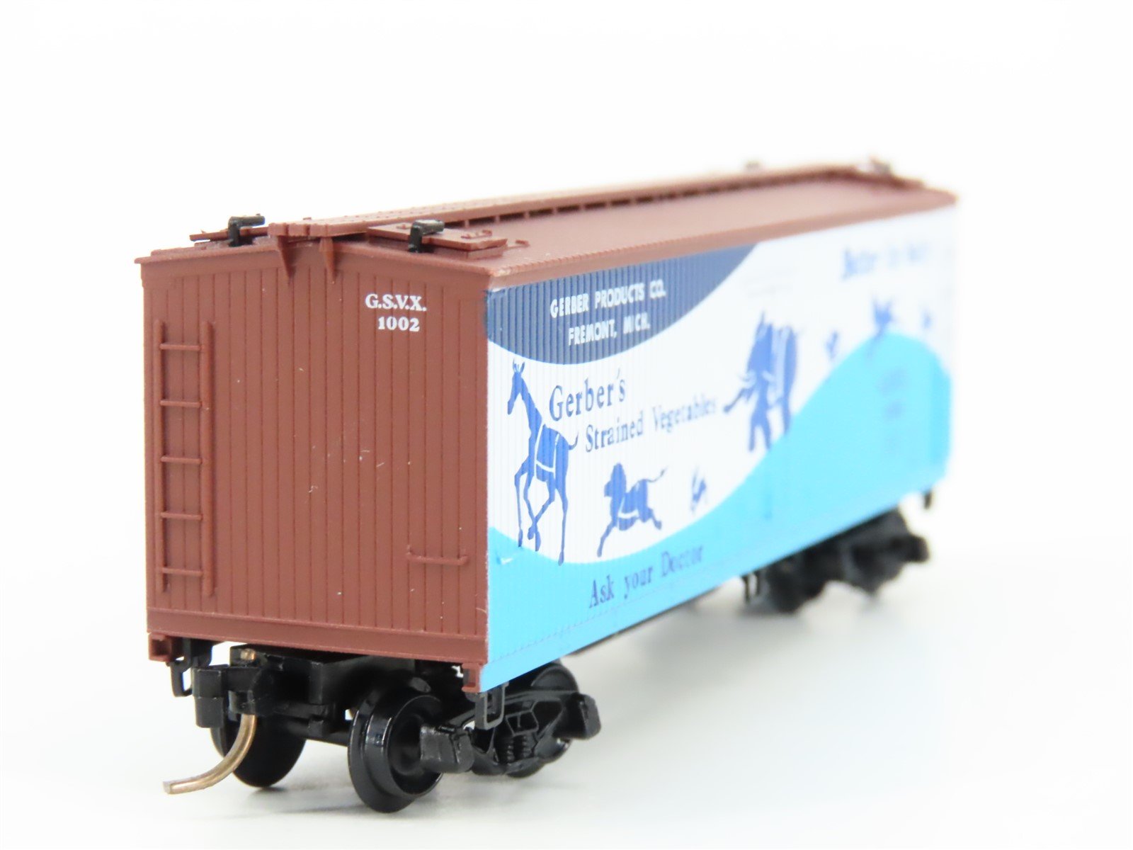 N Scale Kadee Micro-Trains MTL 49330 GSVX Gerber 40' Wood Reefer #1002