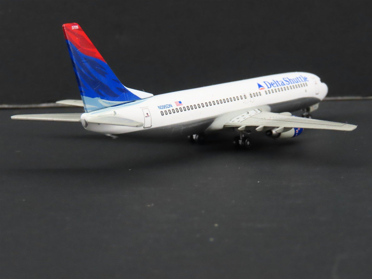 1:400 Dragon Wings Premiere 55246 Die-Cast Delta Shuttle Boeing 737-832 Airliner
