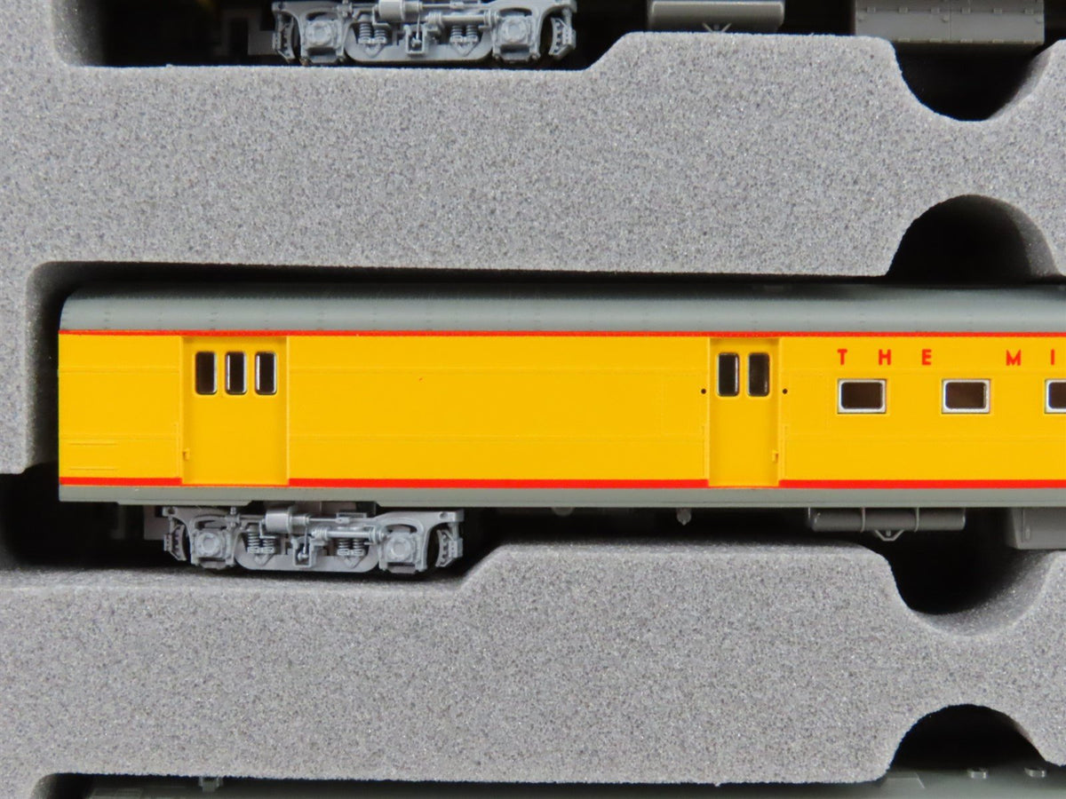 N Scale KATO 106-012 MILW Milwaukee Road / Streamliner Passenger Car Set of 6