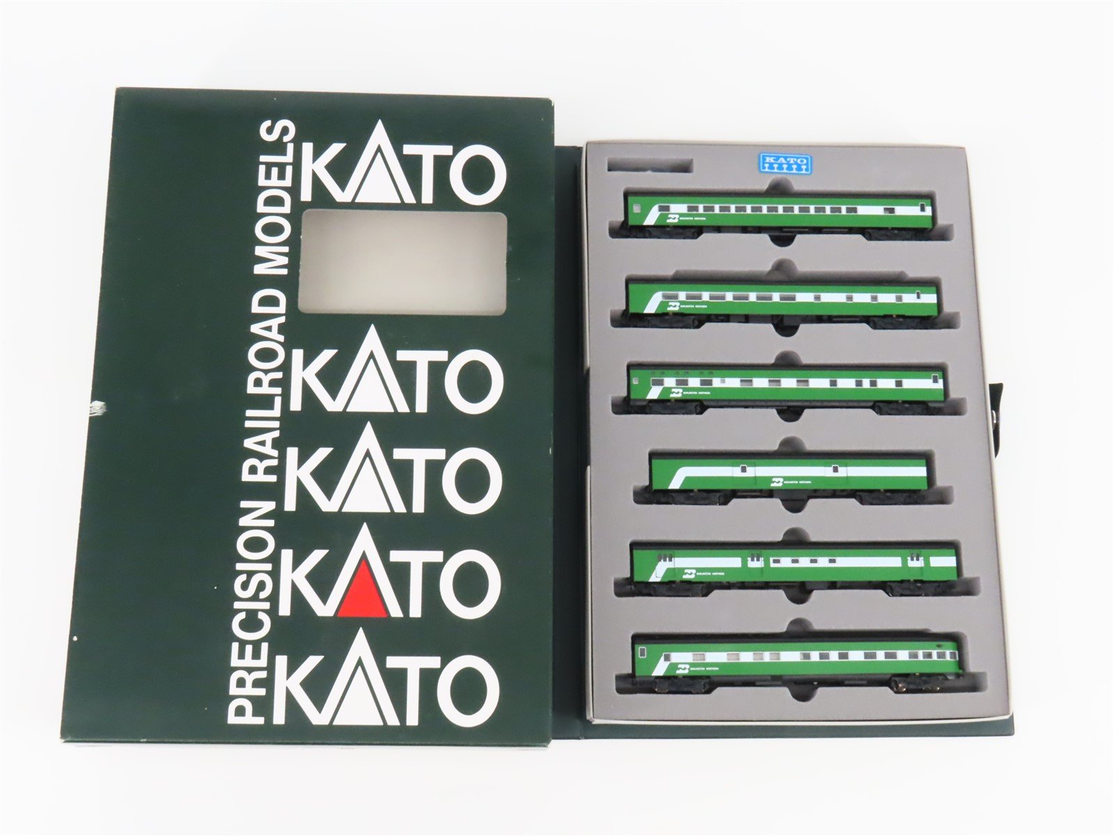 N Scale KATO 106-017 BN Burlington Northern Smooth Side Passenger Car Set of 6