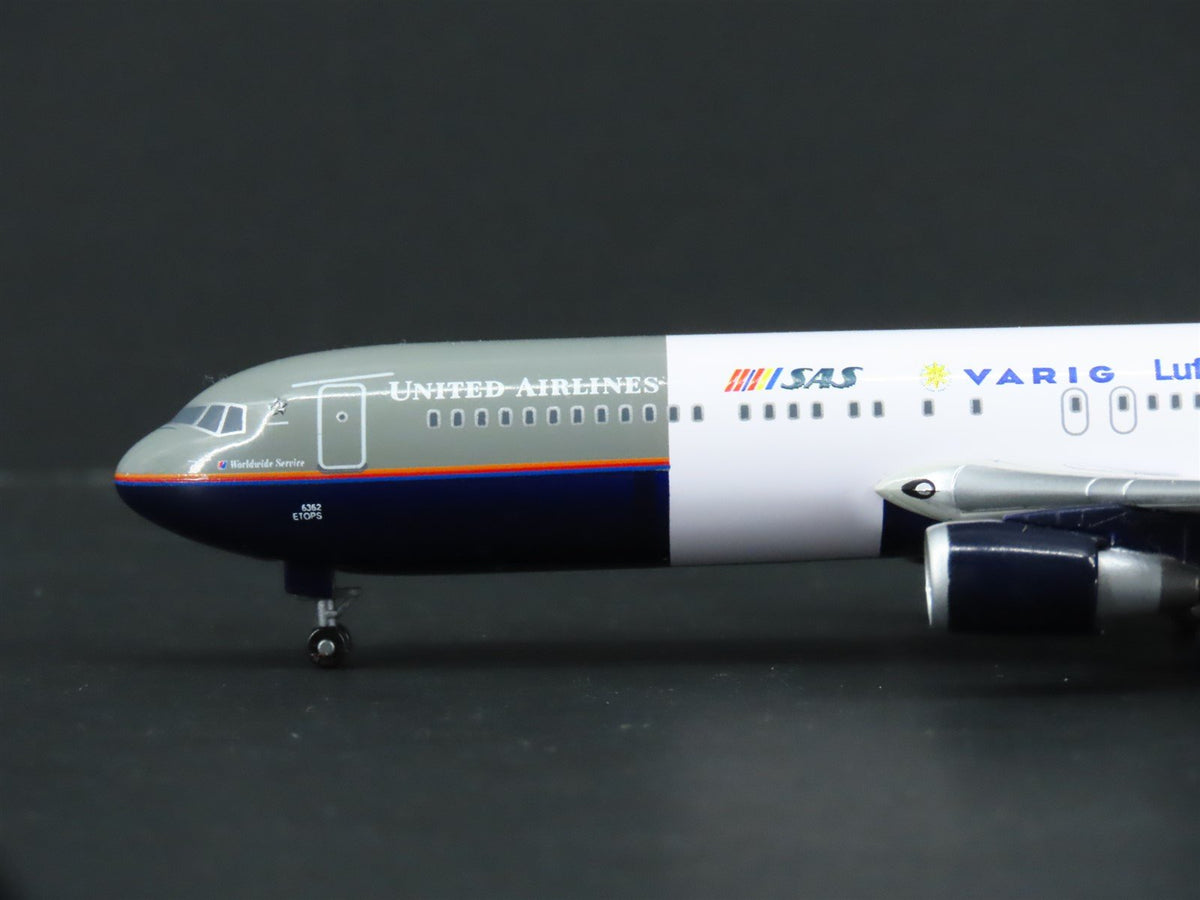 1:400 Dragon Wings Premiere 55436 Die-Cast United Airlines B767-322 Airliner
