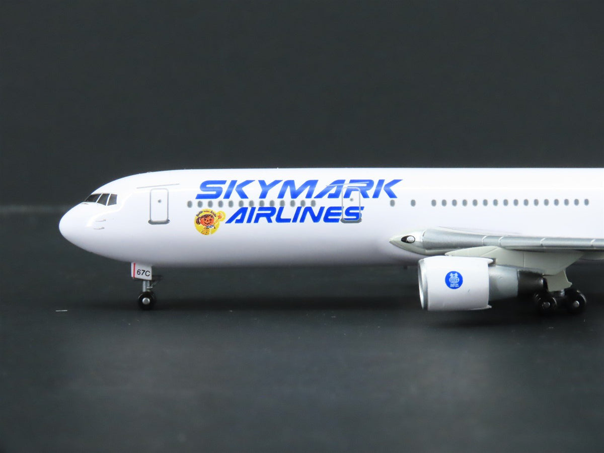1:400 Dragon Wings Premiere 55374 Die-Cast Skymark Airlines B767-300 Airliner