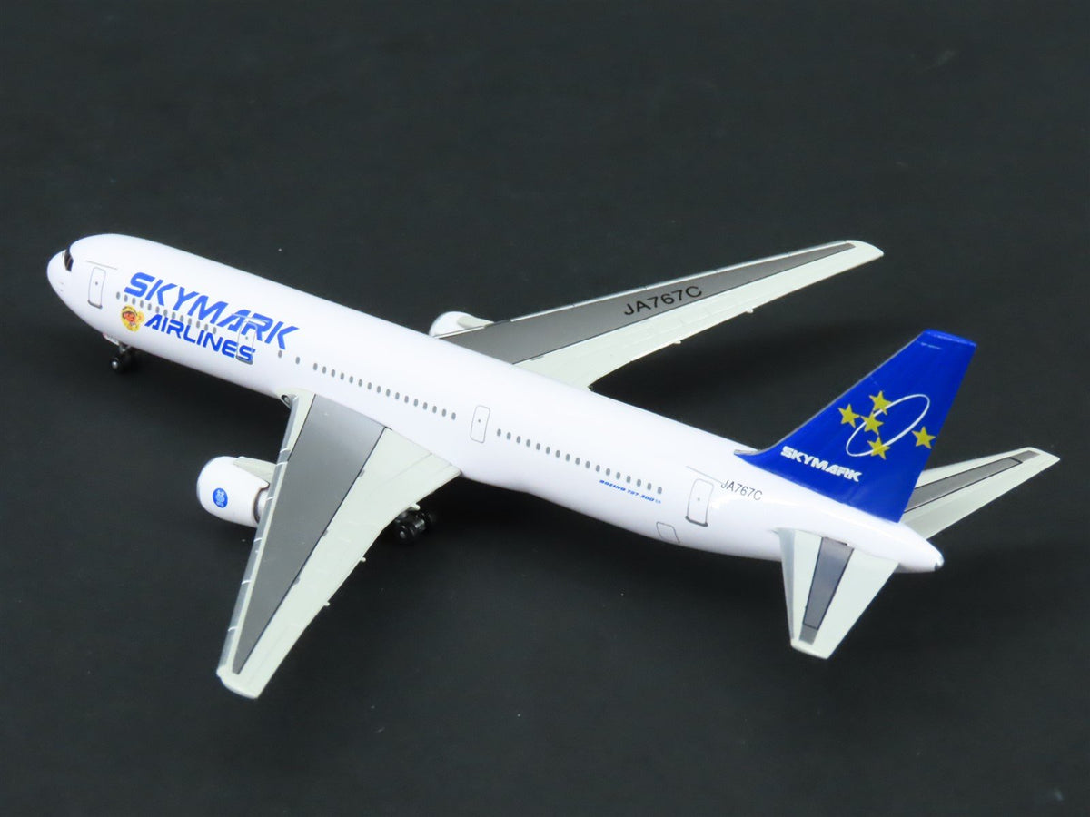 1:400 Dragon Wings Premiere 55374 Die-Cast Skymark Airlines B767-300 Airliner