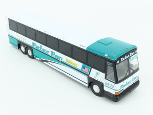 1:50 Scale Corgi 98422 Die-Cast Peter Pan MCI-102 DL3 Trailways Bus