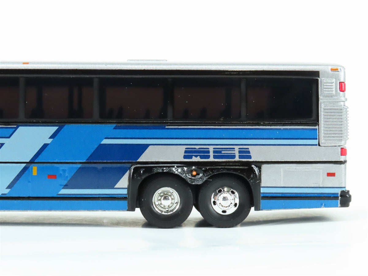 1:50 Scale Corgi 98421 Die-Cast Demonstration MCI-102 DL3 Bus