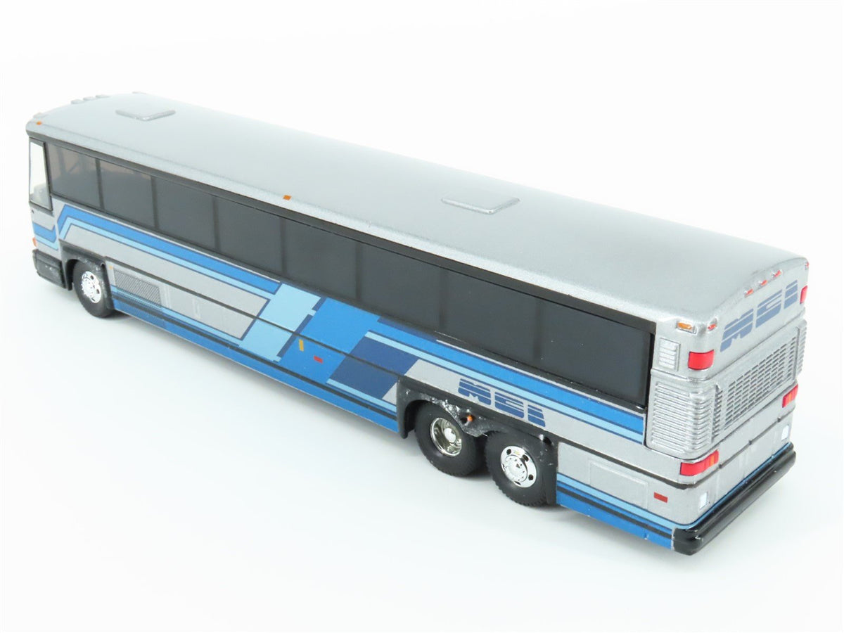 1:50 Scale Corgi 98421 Die-Cast Demonstration MCI-102 DL3 Bus