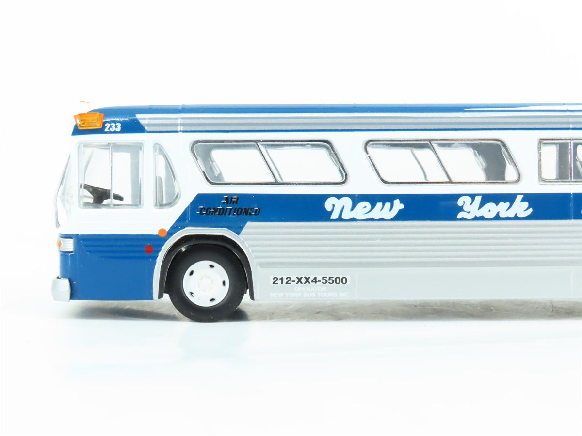 1:50 Scale Corgi 54301 Die-Cast GM 5301 New York Service Fishbowl Bus