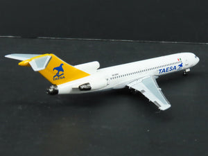 1:400 Scale Aero/Latin Classics Die-Cast Taesa Boeing B727-290 Airliner XA-SPH