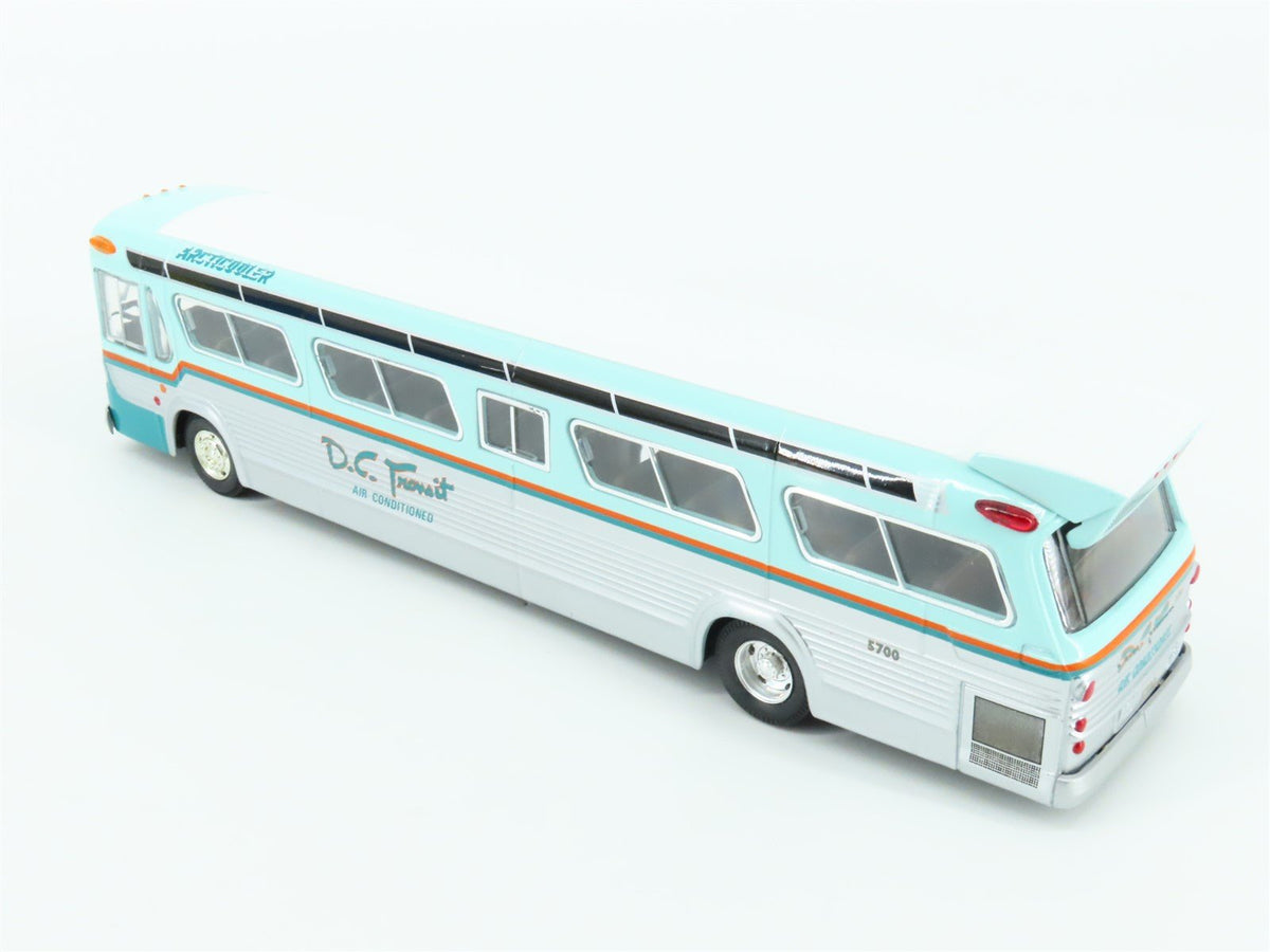 1:50 Scale Corgi 54601 Die-Cast GM 5301 DC Transit Fishbowl Bus