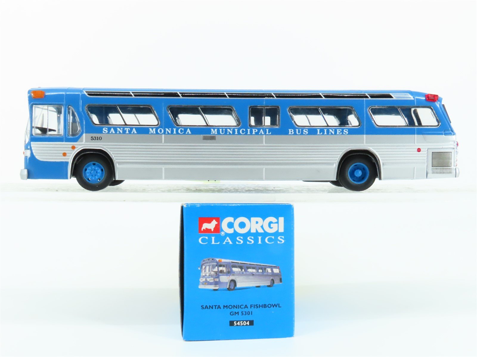 1:50 Scale Corgi 54504 Die-Cast GM 5301 Santa Monica Fishbowl Bus