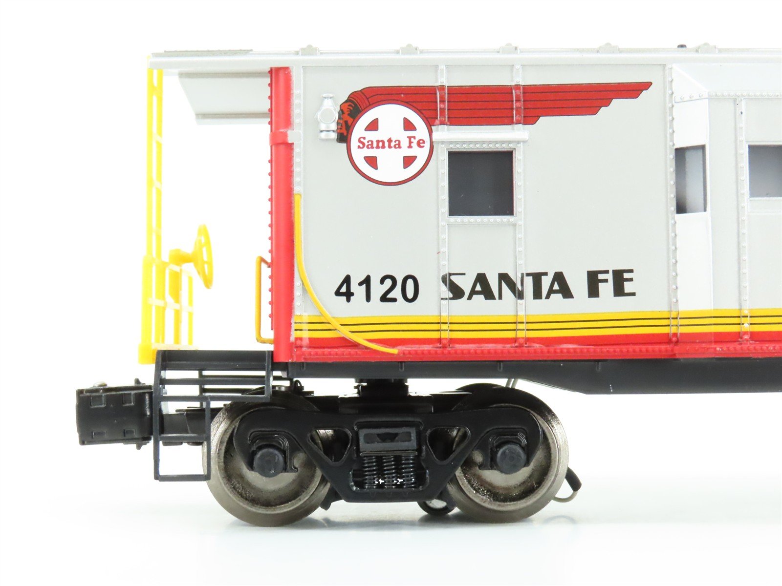 O Gauge 3-Rail Menards Gold Line 275-9111 ATSF Santa Fe Caboose #4120 w/ Lights