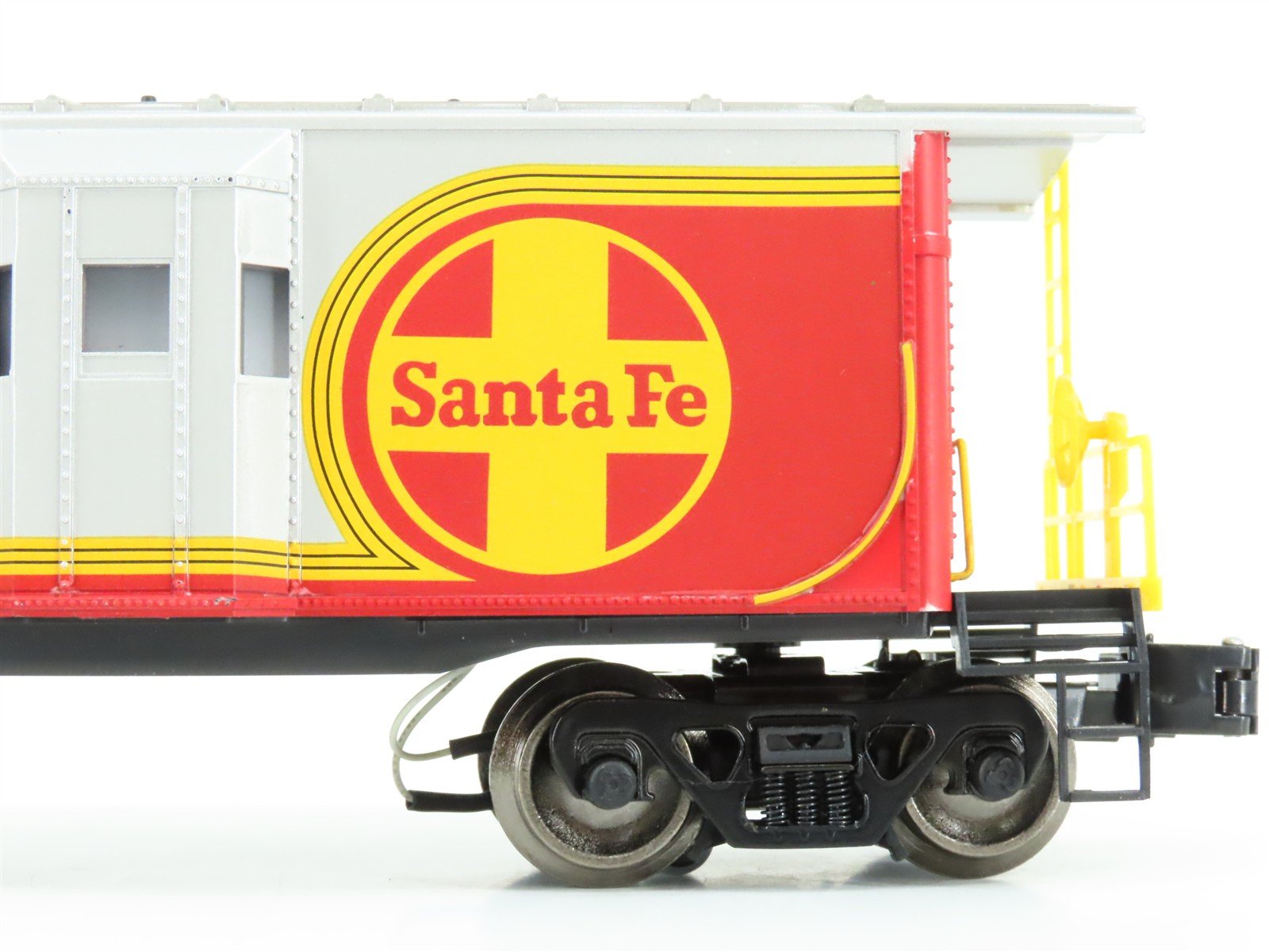 O Gauge 3-Rail Menards Gold Line 275-9111 ATSF Santa Fe Caboose #4120 w/ Lights