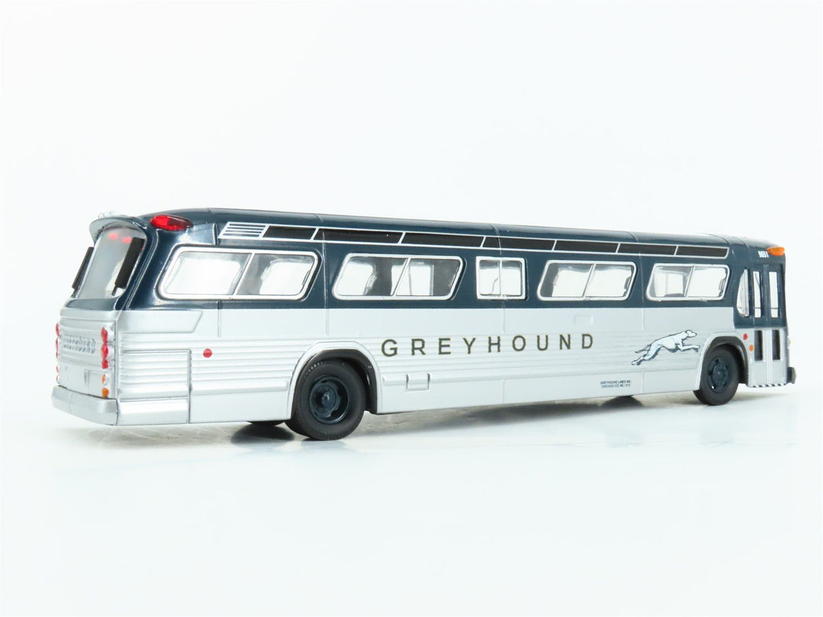 1:50 Scale Corgi 54402 Die-Cast GM 5303 Greyhound Lines Fishbowl Bus