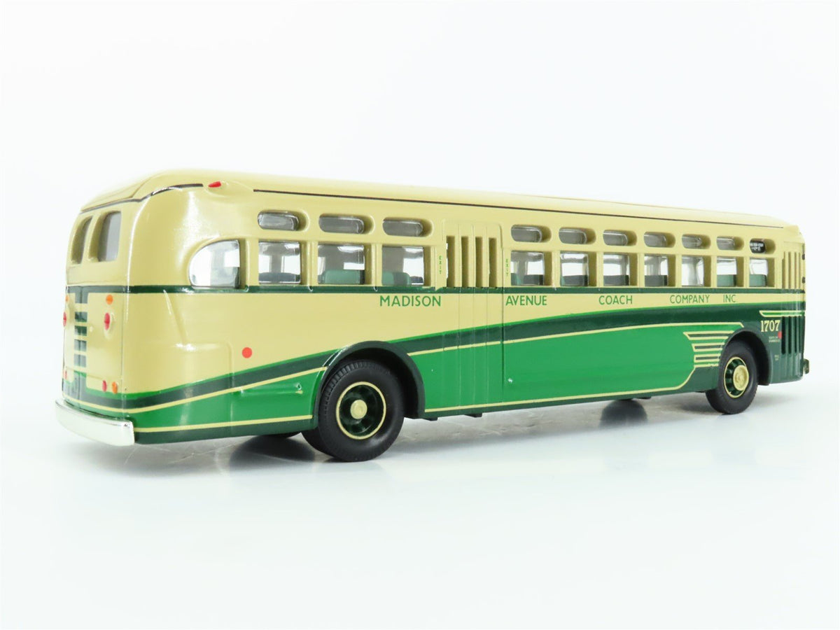 1:50 Scale Corgi 54002 Die-Cast GM 4506 Madison Avenue Bus