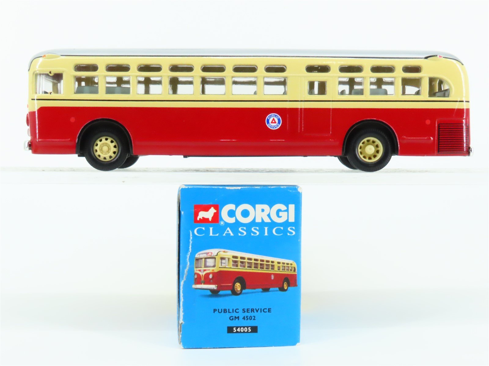 1:50 Scale Corgi 54005 Die-Cast GM 4502 Public Service Bus