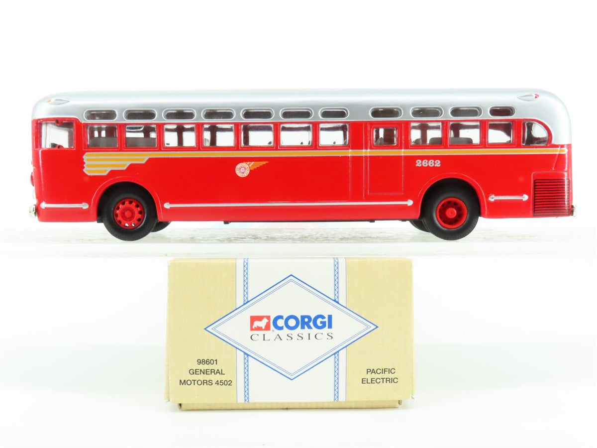 1:50 Scale Corgi 98601 Die-Cast GM 4502 Pacific Electric Bus