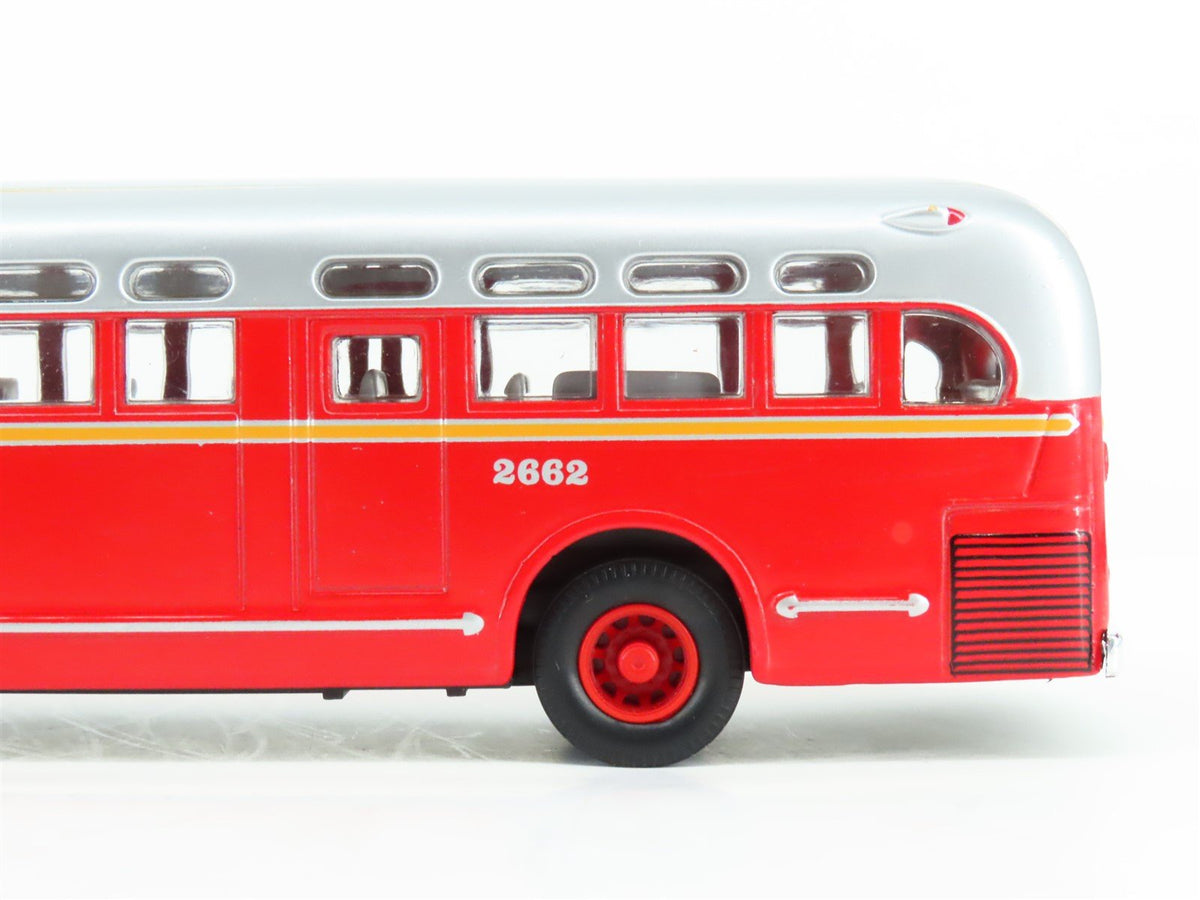 1:50 Scale Corgi 98601 Die-Cast GM 4502 Pacific Electric Bus