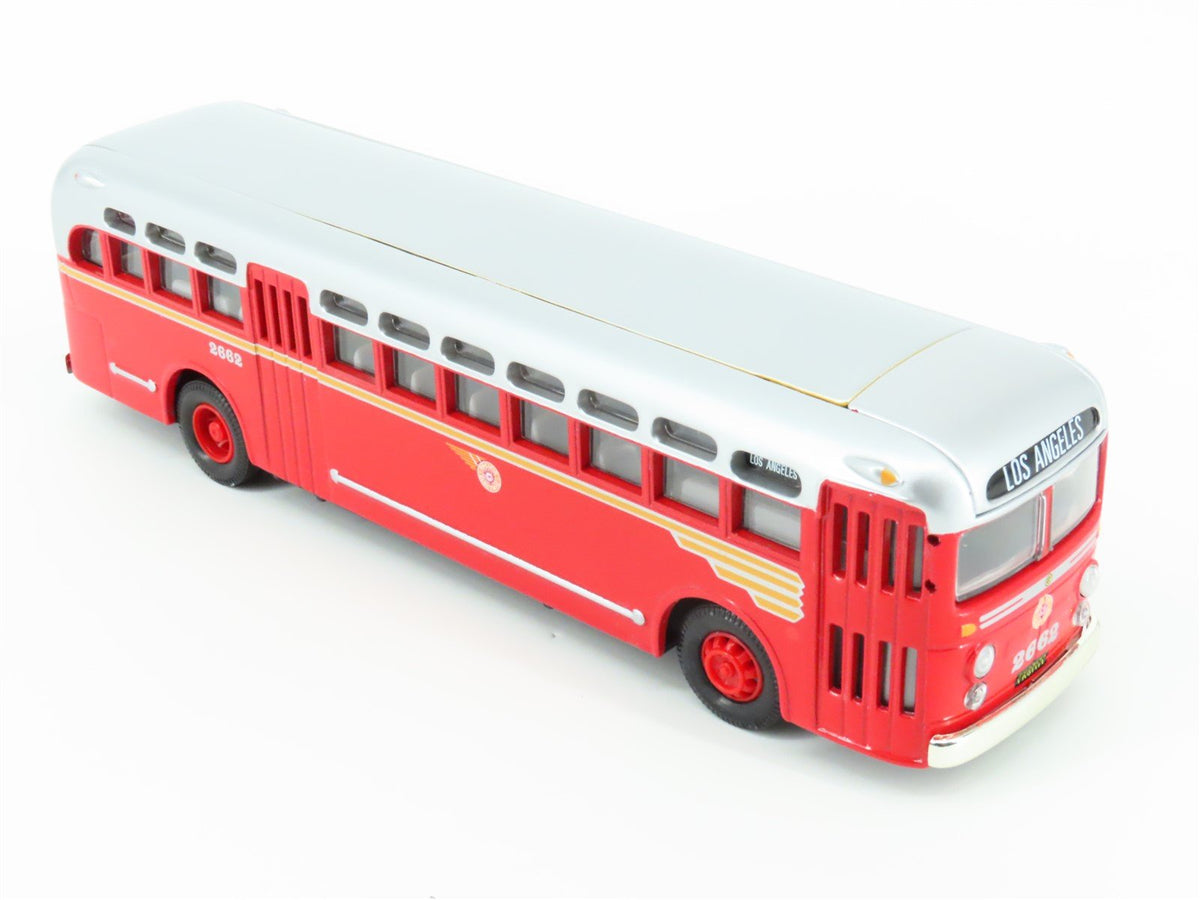 1:50 Scale Corgi 98601 Die-Cast GM 4502 Pacific Electric Bus