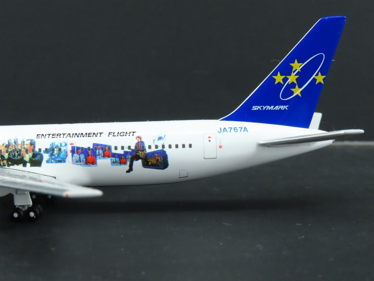 1:400 Your Craftsman 4-2002-01 Die-Cast Skymark Direct TV B767-300 Airliner